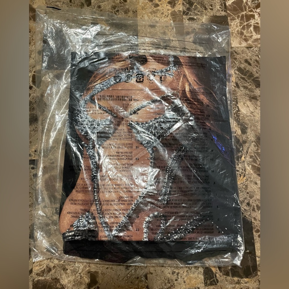 SOLD OUT Beyoncé Renaissance T- Shirt - Picture 2 of 5